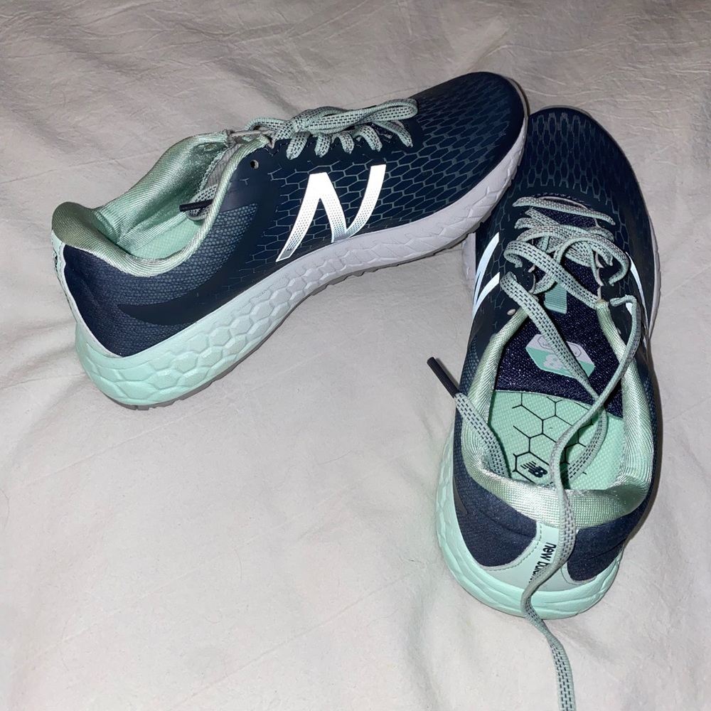 New balance shoes